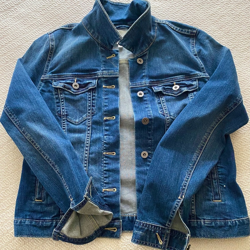 Vince Camuto Jean Jacket. Denim Women's M. Classic, Trucker, Casual Clothing